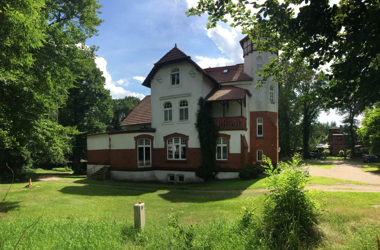 Villa Blumenthal Ludwigslust Esterno foto